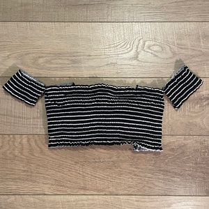Off.the.Shoulder Bathing-suit Top w/ corset tie pattern